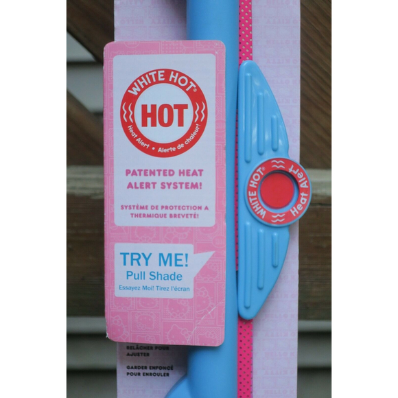 NEW Munchkin Sanrio HELLO KITTY Car Sunblock Sun Shade w/ HEAT ALERT SYSTEM - Picture 8 of 11